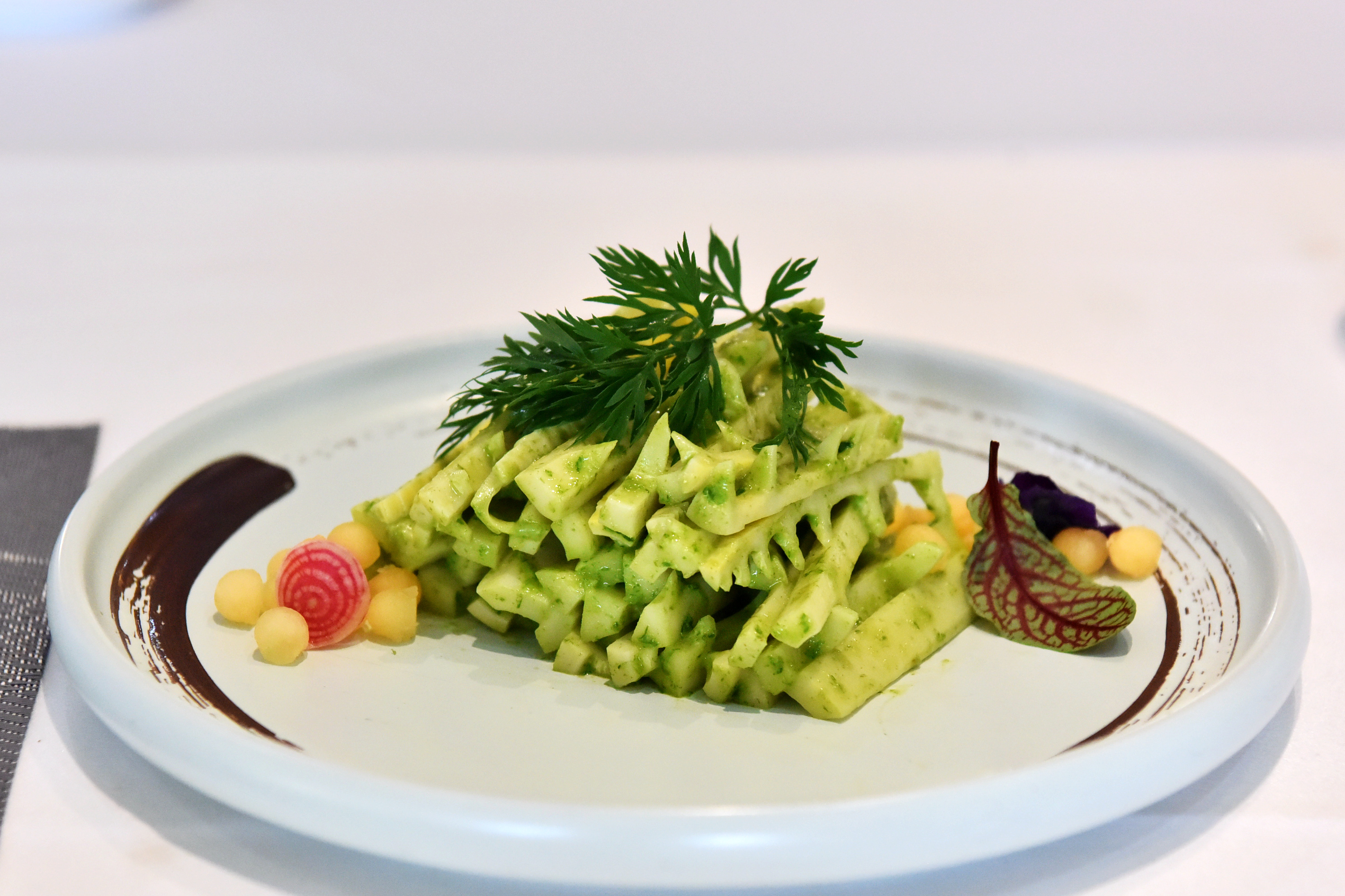 葱椒汁拌春笋.jpg 葱椒汁拌春笋.jpg